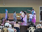 Apresentações das Esquetes 5ª PEÇA - Um Dia Lindo no Parque